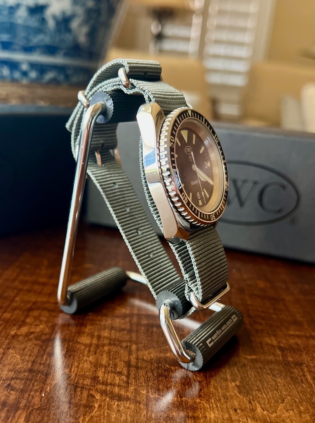 CWC 1983 RN Divers Quartz Re-Issue RN300-83 QM60, Royal Navy Diver. Box & Papers