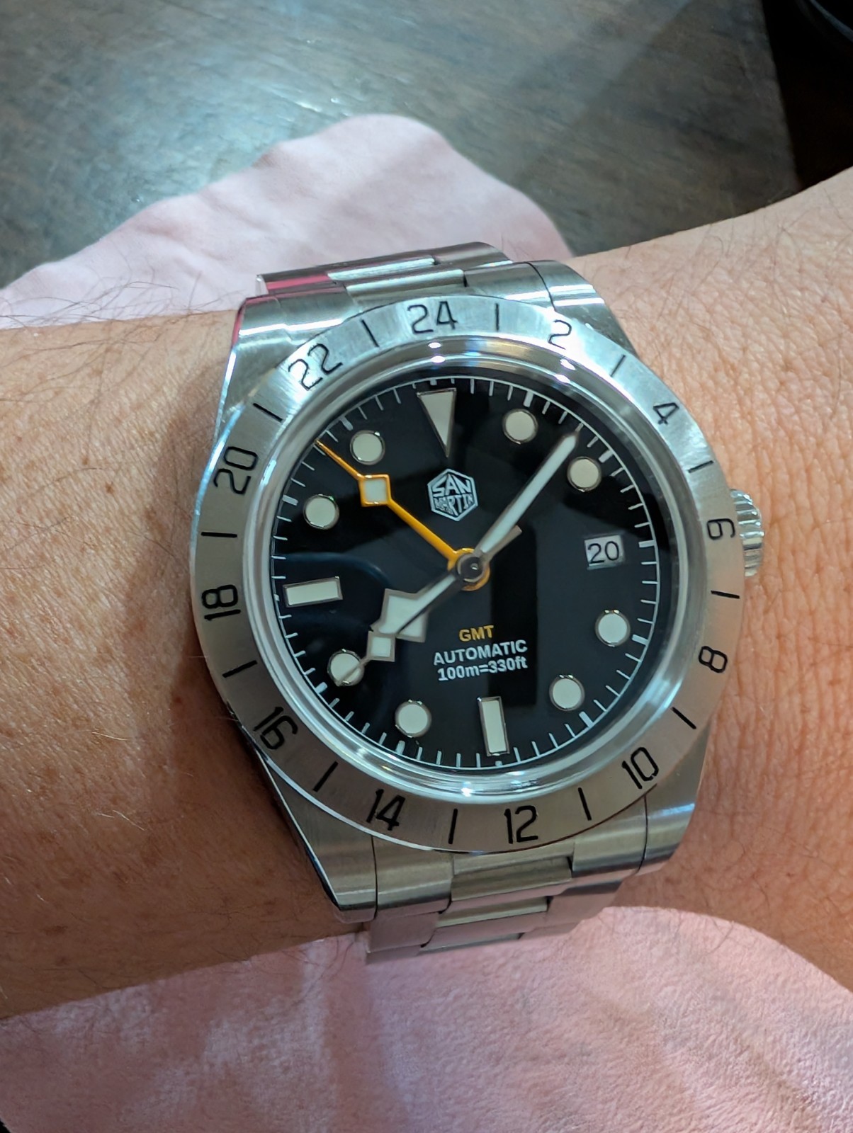 San Martin 39mm NH34 BB Pro GMT Black Dial. Sapphire Crystal